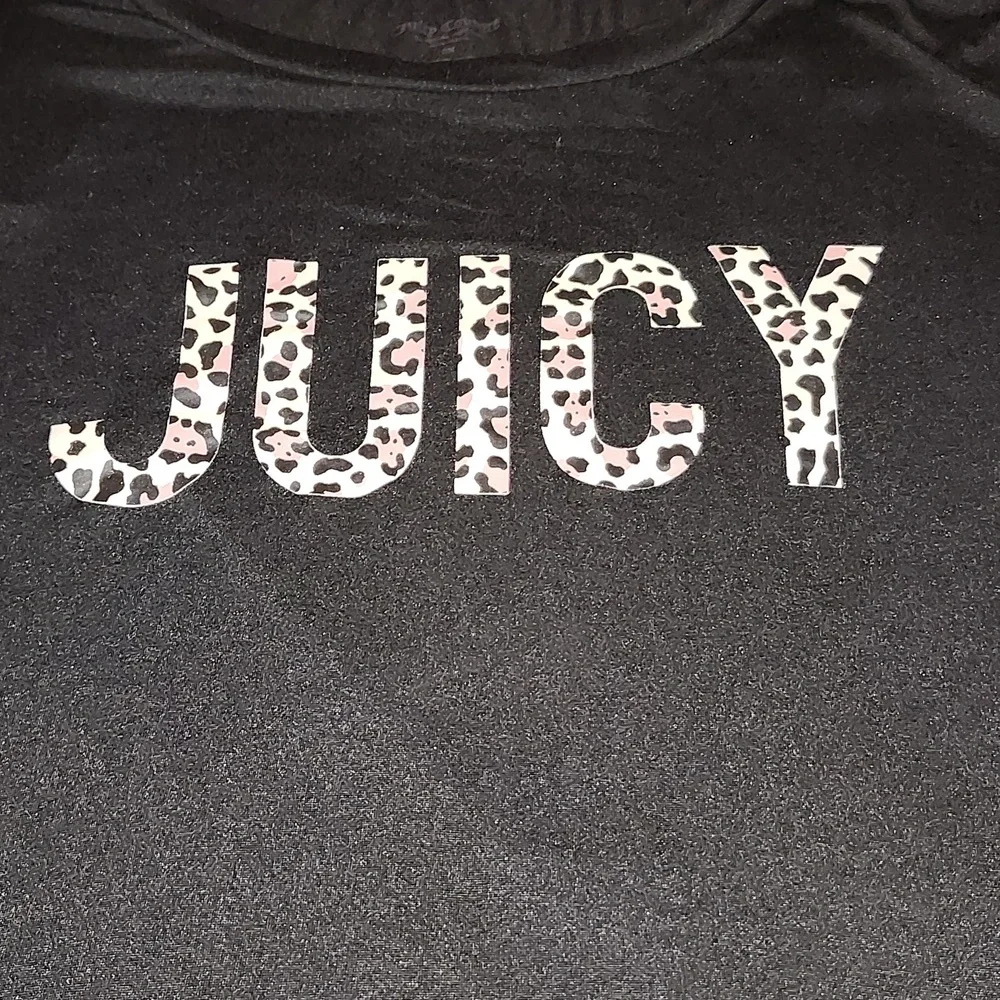 JUICY COUTURE Black and Leopard Print Logo TShirt, EUC, Size 2x - Picture 4 of 5